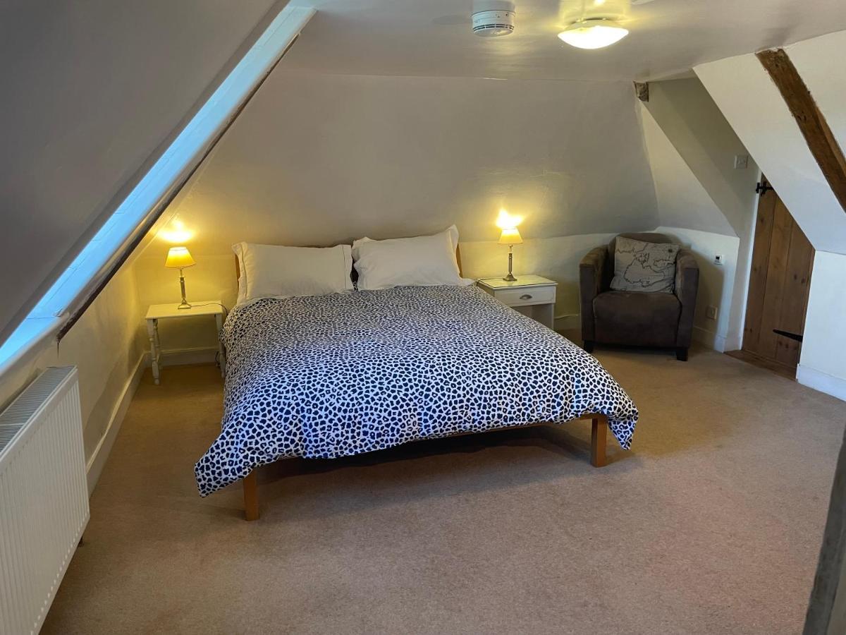 Little Park Farm Queen Anne Farmhouse & Apartments Stratfield Mortimer Esterno foto