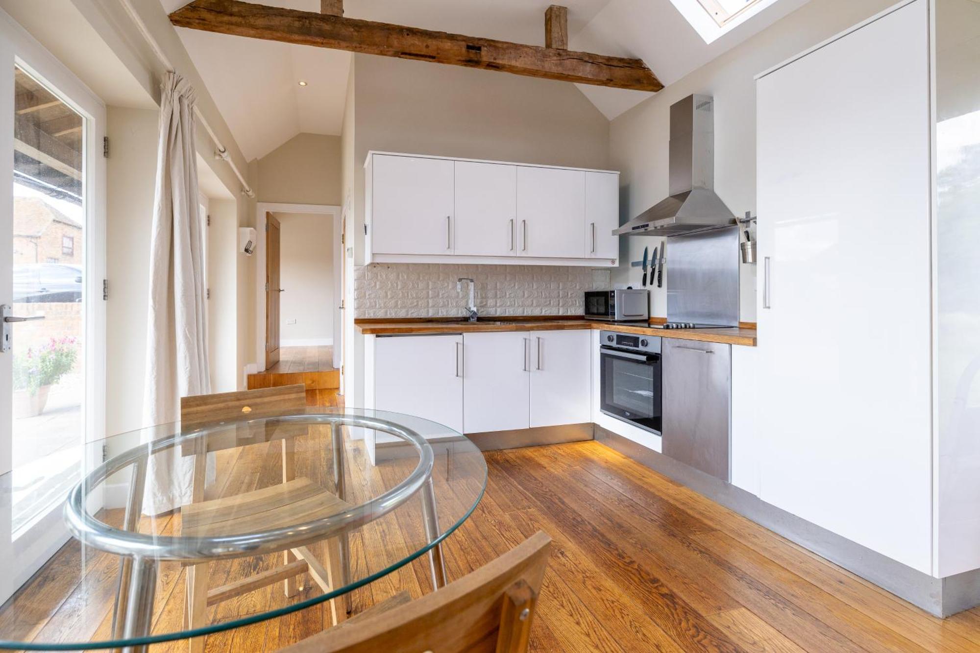 Little Park Farm Queen Anne Farmhouse & Apartments Stratfield Mortimer Esterno foto